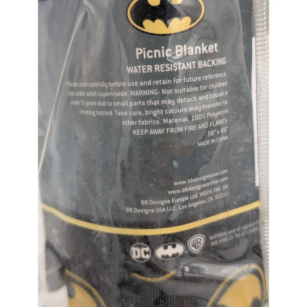 Batman‎ DC Picnic Blanket Water Resistant Backing 58